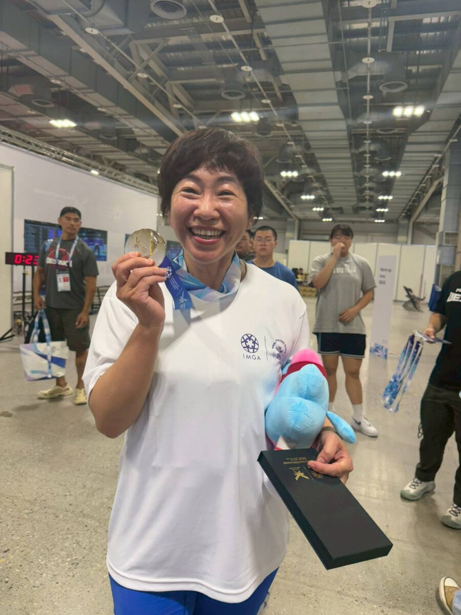 舉重女警超猛der 巾幗不讓鬚眉 臺中女所長勇奪世壯運金牌