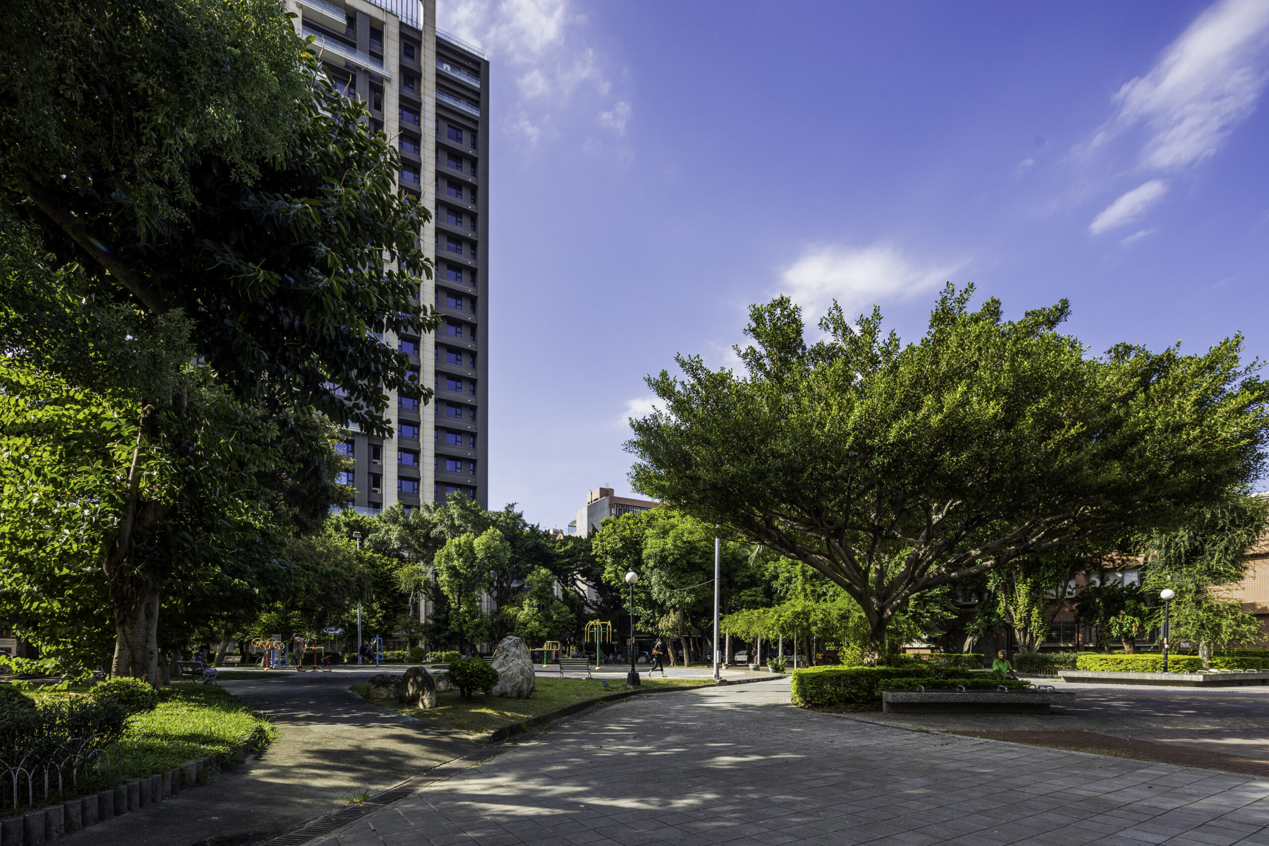 定簽8% 總價1200萬起,買三重市心重陽路門牌