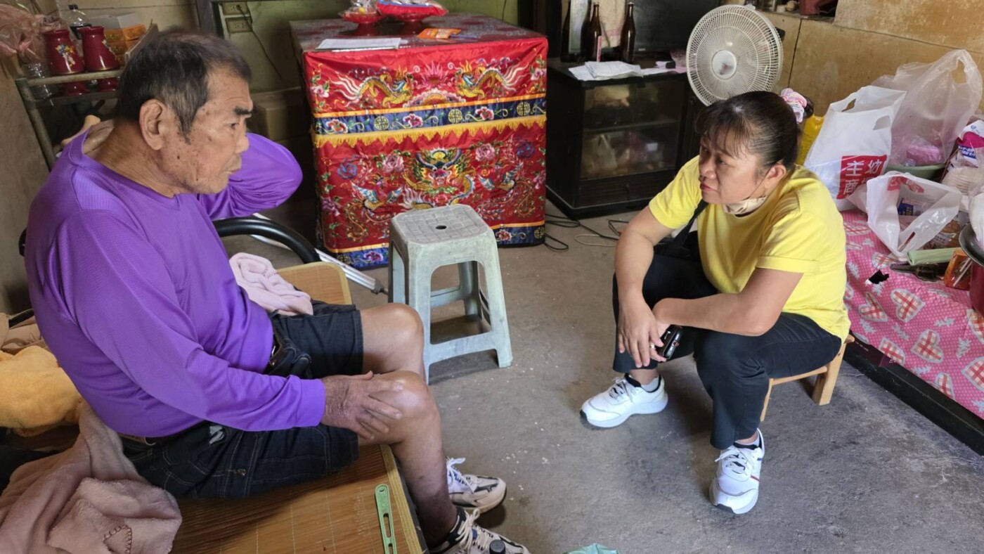 屏東縣政府表揚績優獨老關懷服務團隊、督導及志工  用心守護獨老年齡不是限制