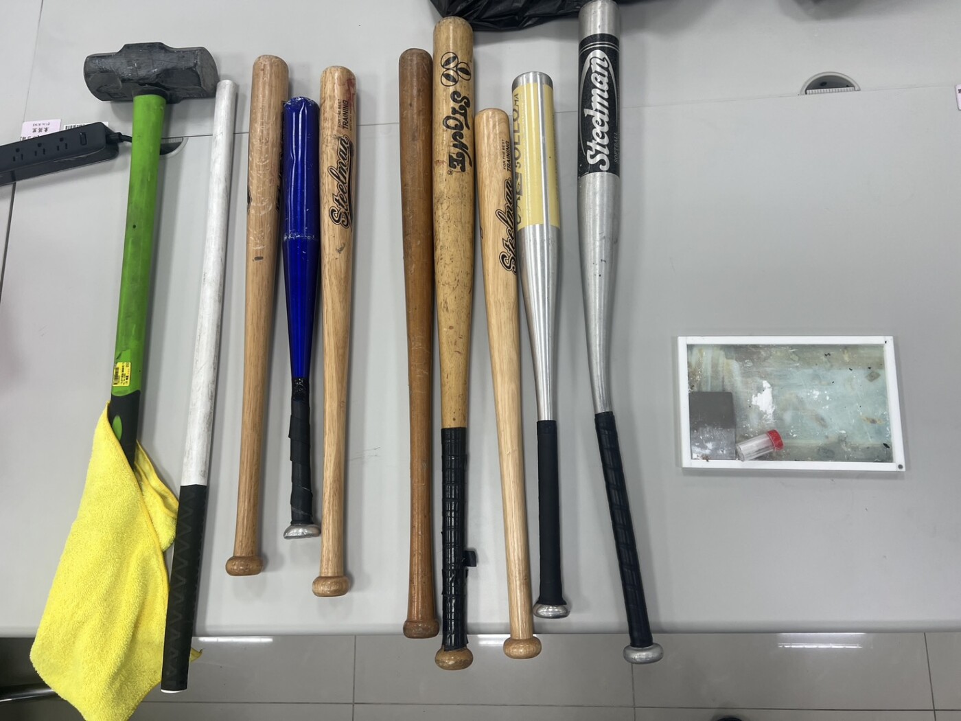 台中東區債務糾紛爆衝突　深夜7人互毆釀3傷　20名警力破門壓制