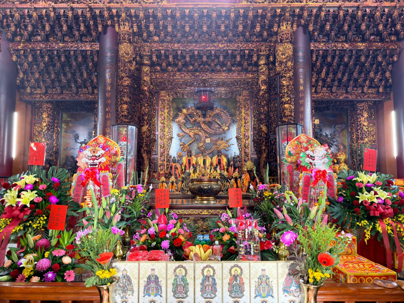 三界公廟下元節法會湧人潮　主委：盼庇佑地方風調雨順、財運亨通