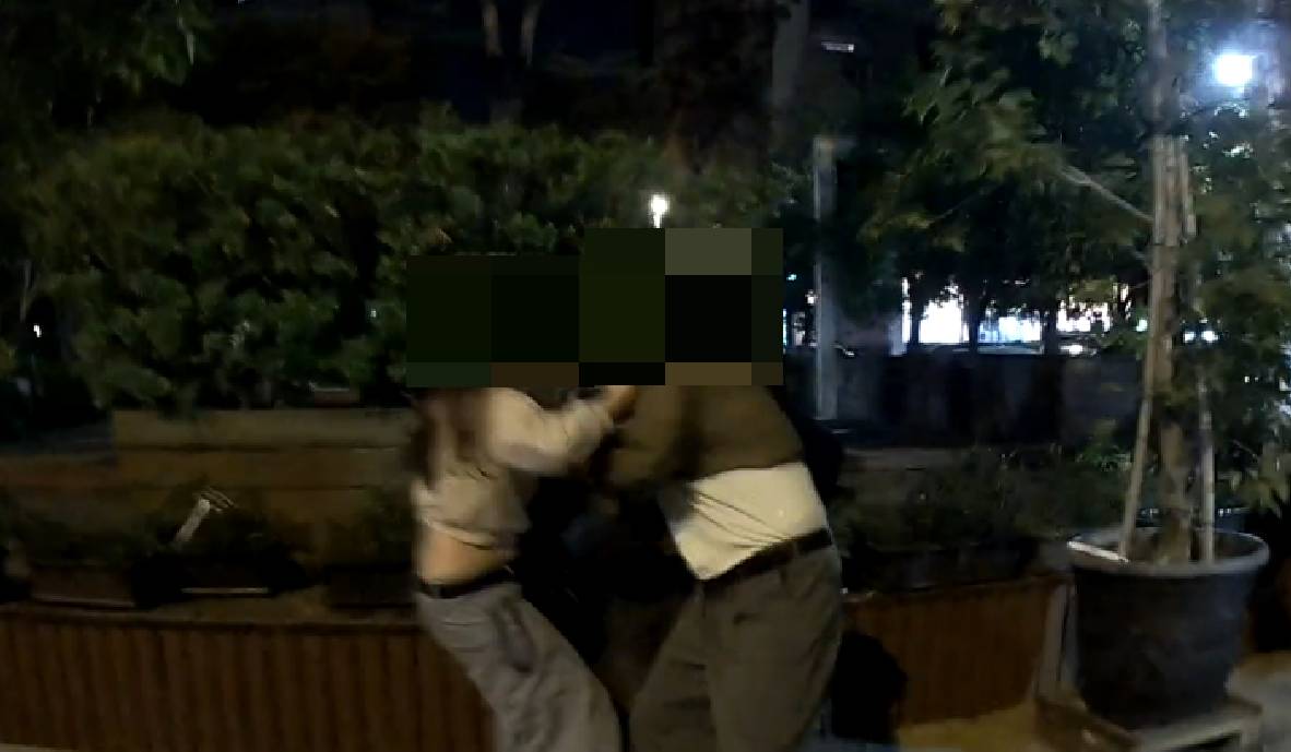 深夜酒吧外起衝突　警巡邏即時介入3人依傷害罪送辦