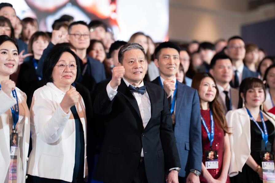 錠嵂保經四十週年以行動實踐幸福樂活願景  引領保險經紀產業邁向數位永續新里程碑