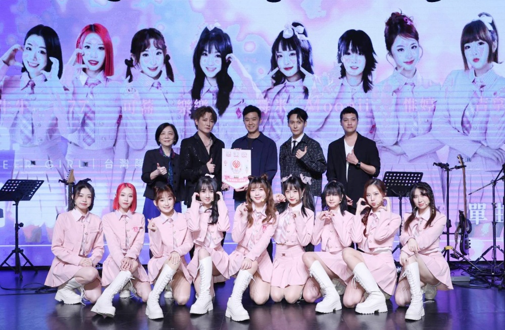 「記得愛聖誕公益」活動    阿沁發起創造更多正能量