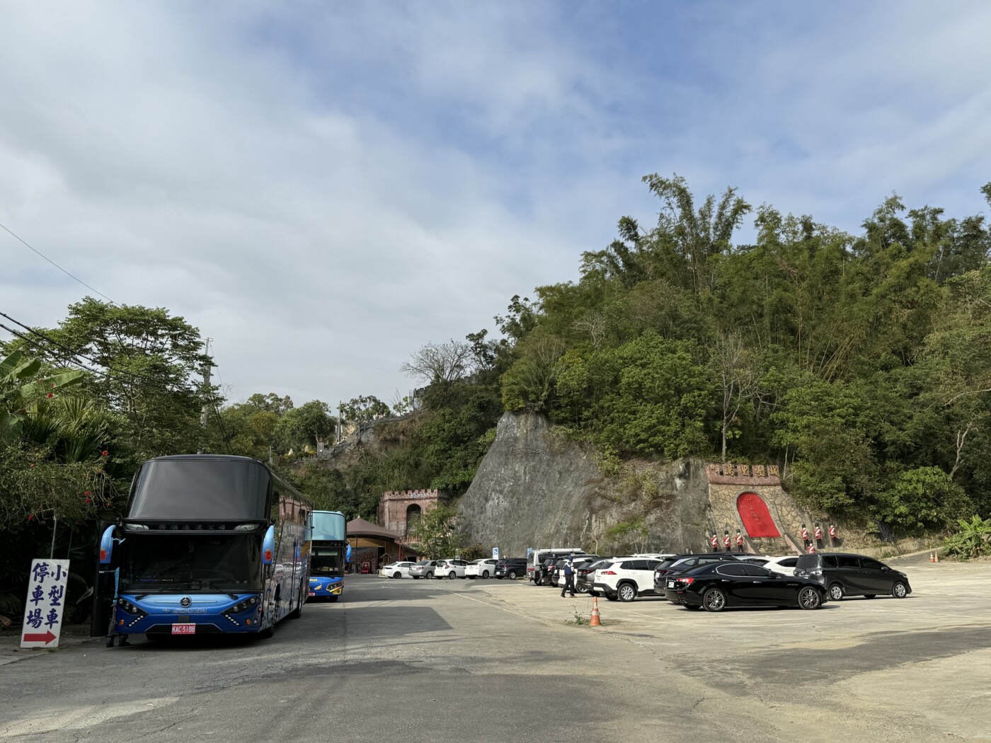 日造酒妝結合觀光行程　免費品酒體驗吸引旅客朝聖