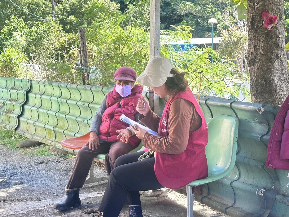 為照顧者加點愛    介惠揭偏鄉長照家庭逾五成處中高壓狀態