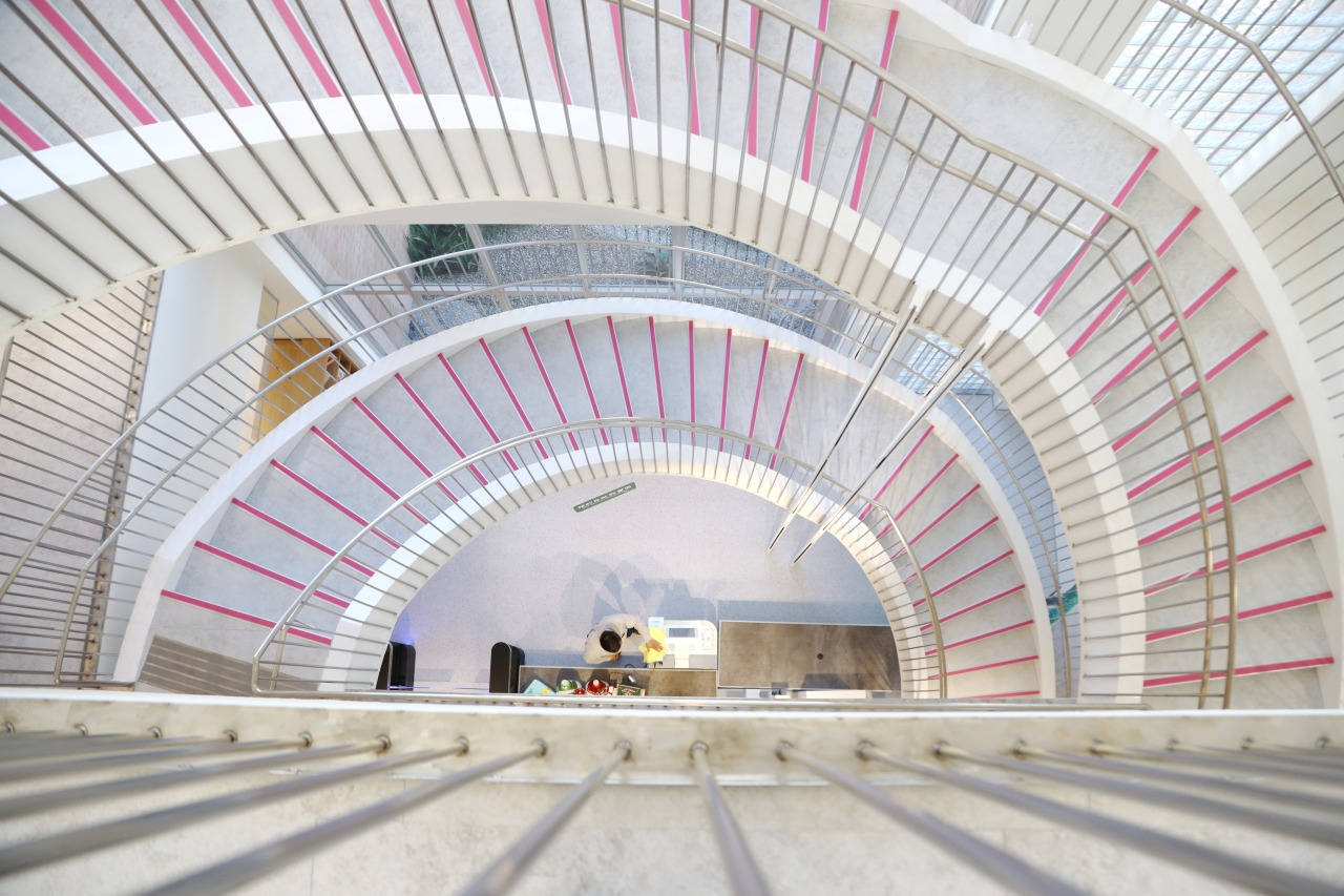 台中溪東圖書館啟用　「建築會呼吸」打造近零碳綠閱讀空間