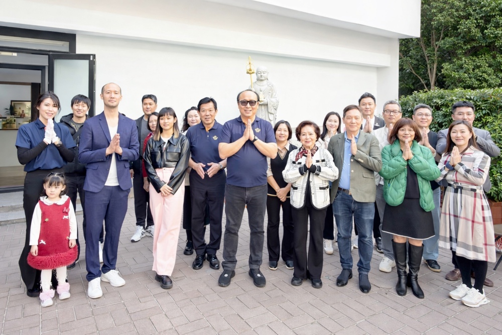 熹萬集團金開文攜手金馬影后陳淑芳   揭幕十噸地藏王菩薩