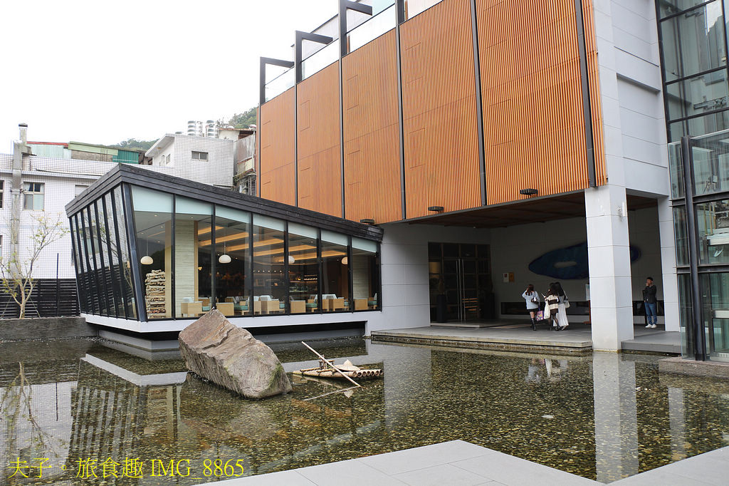 璞石麗緻溫泉會館 全溫泉美人湯 結合烏來山水美景形成特色