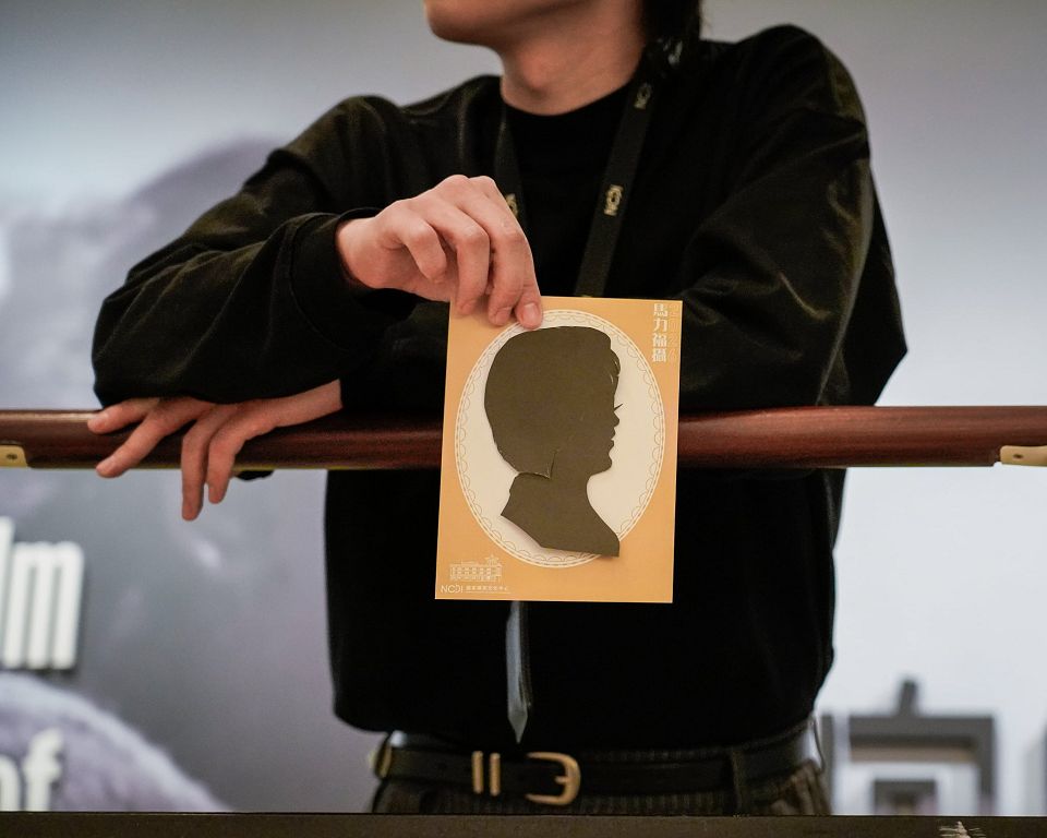 紅包袋天天送、剪影留念超吸睛　國家攝影文化中心春節活動登場