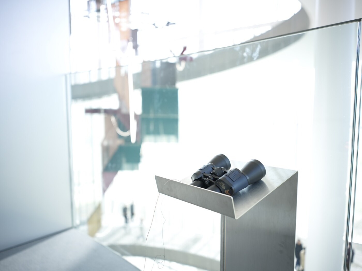 台中綠美圖藏驚喜！5支望遠鏡＋角落任務　開啟藝術探險新玩法