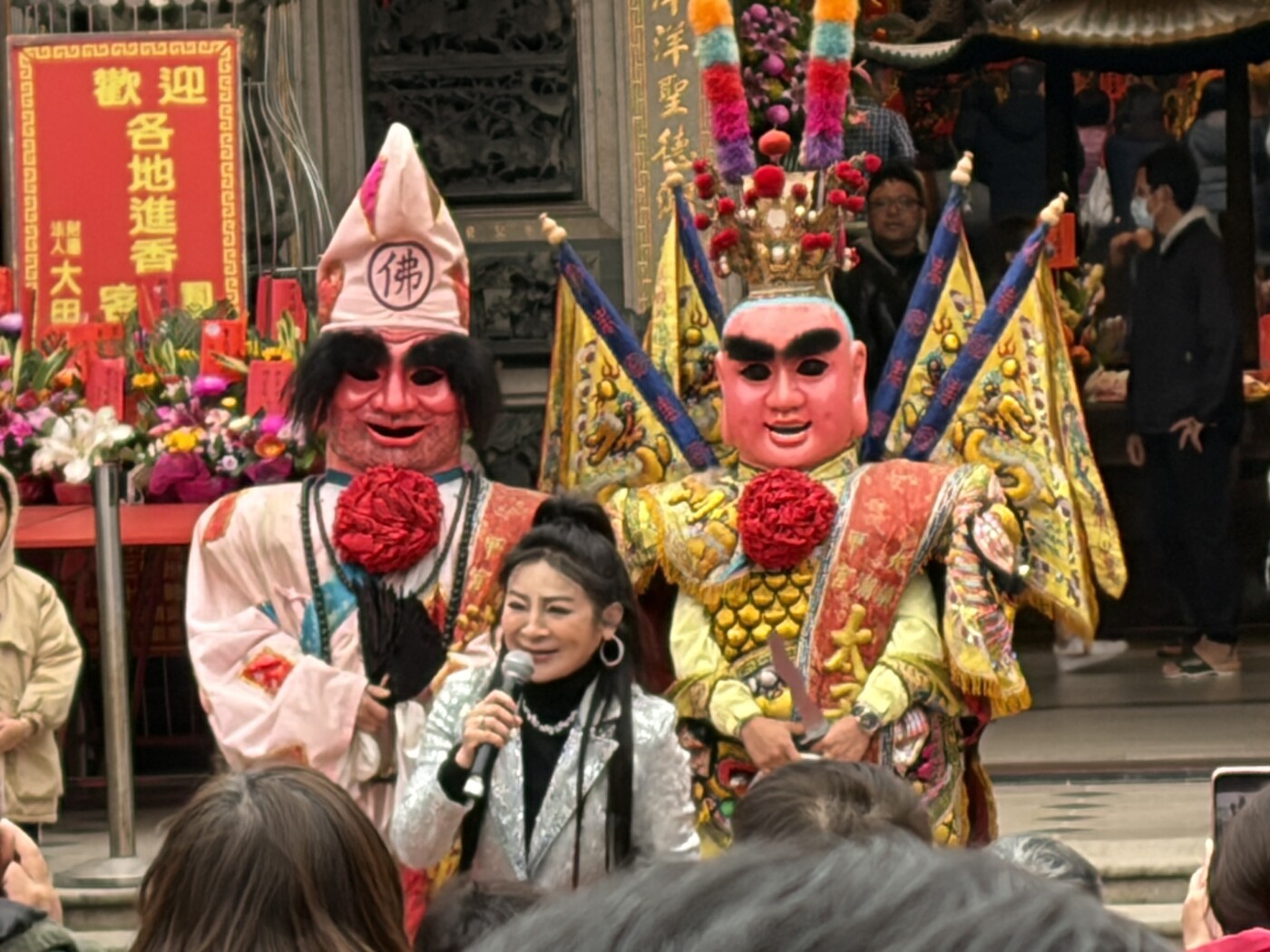 假投資、假檢警詐騙猖獗　大甲分局推反詐與交通安全護民眾