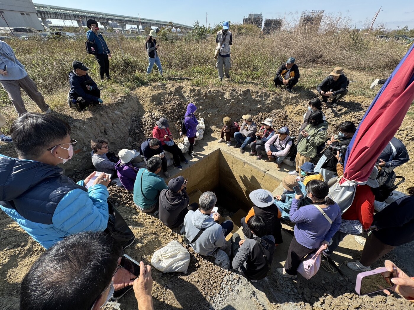 城市之下百年甦醒　文化資產處推番婆庄現地導覽