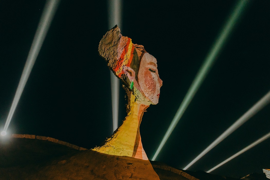 「2025野柳石光夜訪女王」以光影藝術耀眼全球!橫掃美  德  法  英國際設計大獎  點亮台灣觀光軟實力