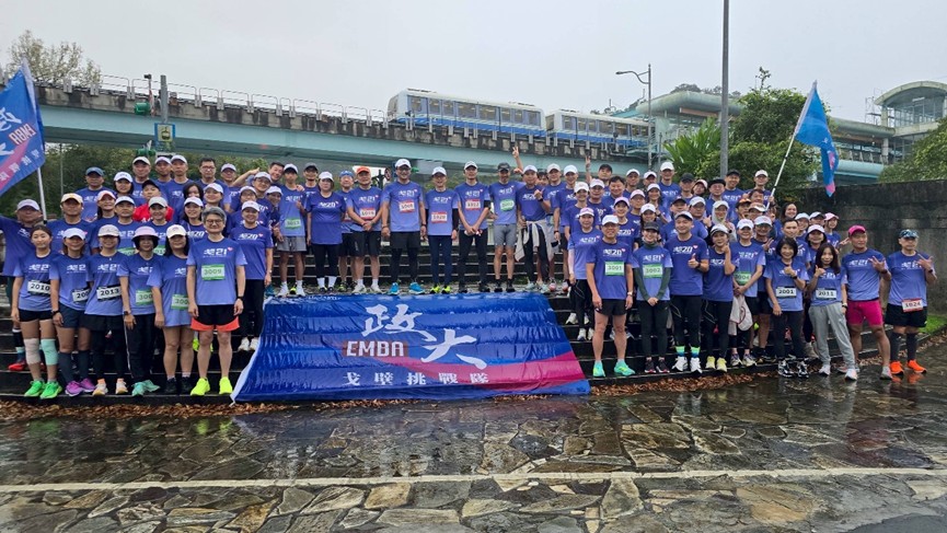 運動科技雙引擎！  政大戈21海選鳴槍 結合大數據精準備戰121公里沙漠挑戰賽