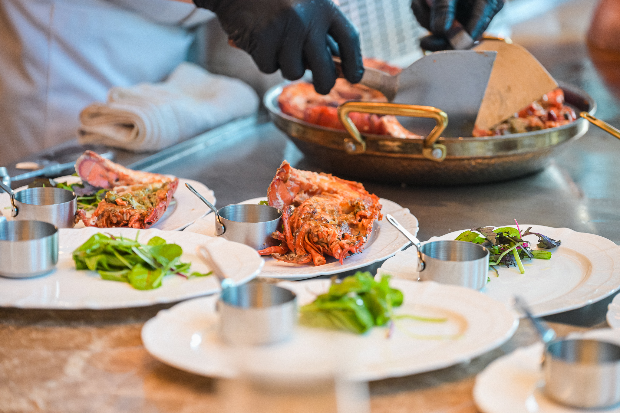 新天地餐飲集團拓展精緻餐飲版圖　「樂葵法式鐵板燒」插旗北車承德路