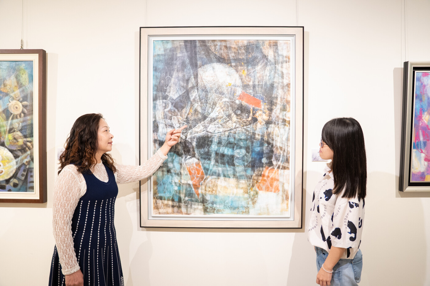 用畫筆對話人生　賴瑞珍油畫展葫蘆墩文化中心開展