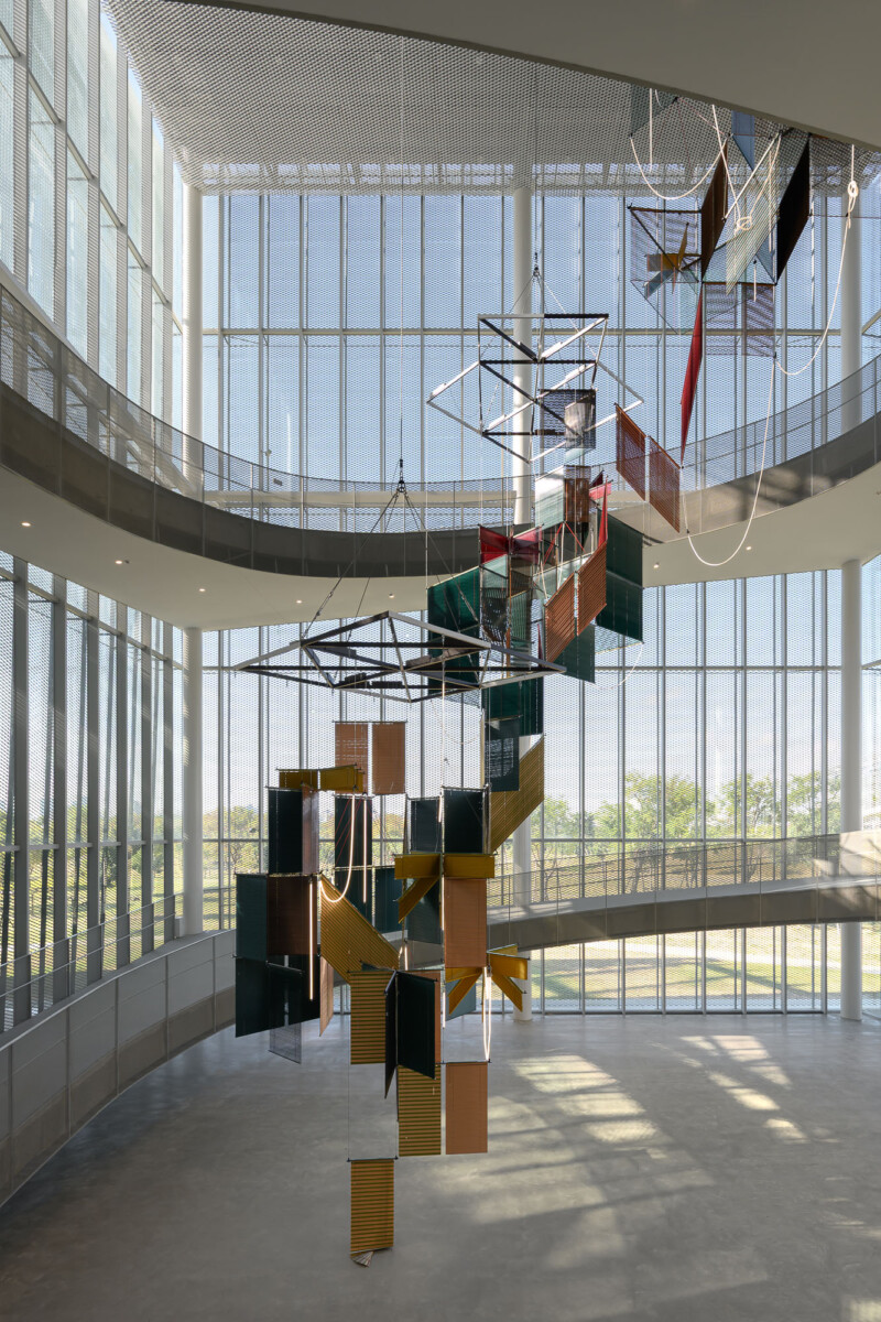 綠美圖中美館啟動收費制  熱暑人展覽5月登場