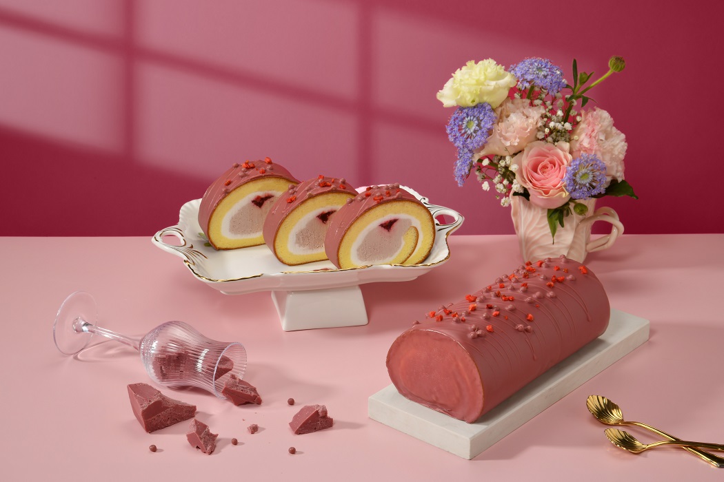 亞尼克母親節獻寶石級饗宴  「紅寶石巧克力脆皮生乳捲」奢華登場